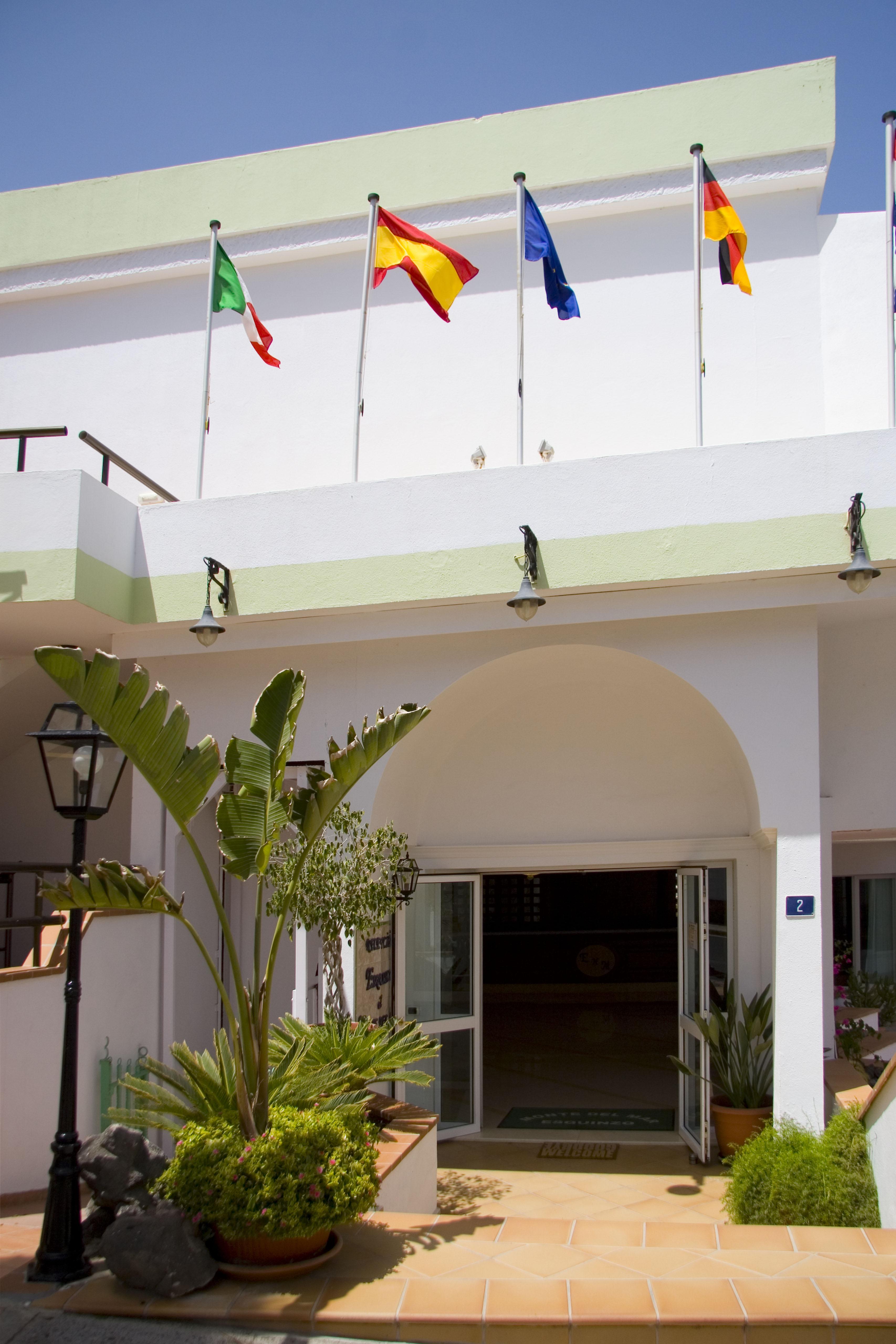 Aparthotel Esquinzo Y Monte Del Mar Playa De Esquinzo Dış mekan fotoğraf