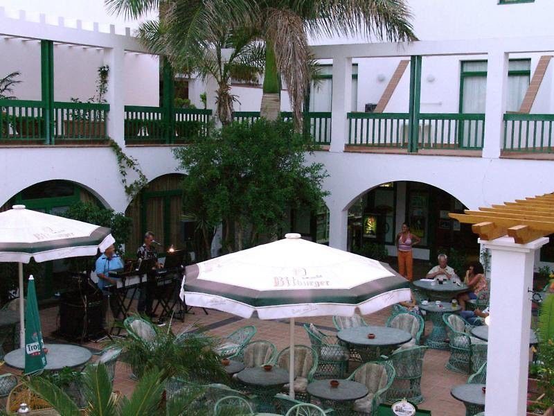 Aparthotel Esquinzo Y Monte Del Mar Playa De Esquinzo Dış mekan fotoğraf